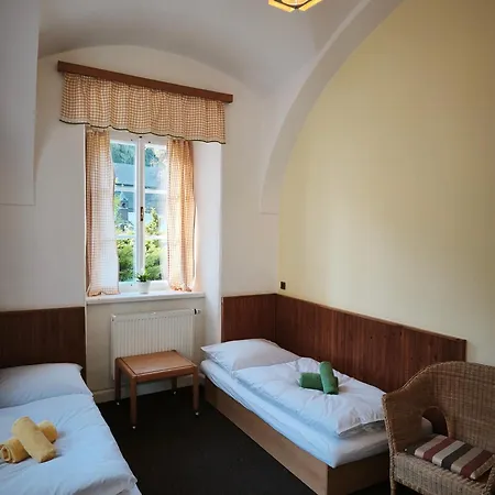 Zamecek Bischofstein * Teplice nad Metuji